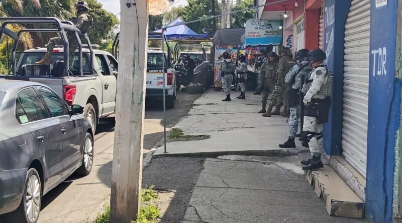 Y esperaba al gasero para dispararle y aunque llegó hasta la MARINA no lo atraparon